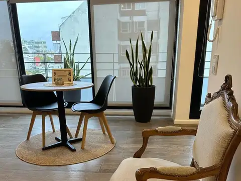 Monoambiente Amplio Divisible con Balcon y vista abierta