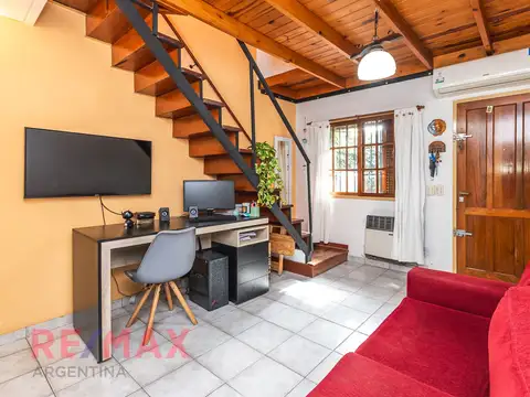 Depto Tipo Casa 3 ambientes con 1 baño