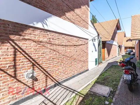 Depto Tipo Casa en Venta de 3 ambientes