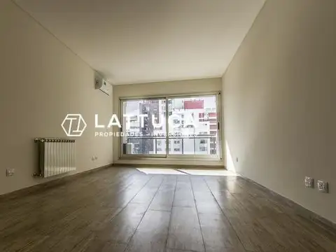 Departamento en Alquiler en Martin, $ 880.000