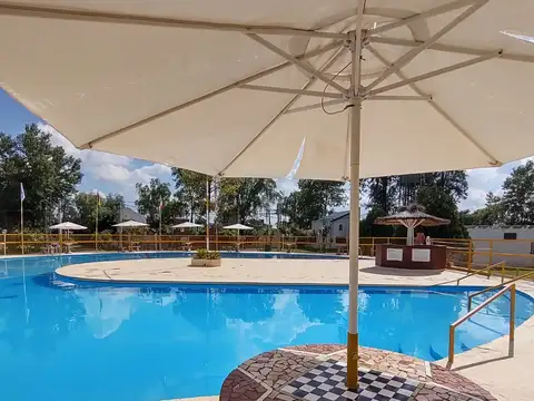 Lote De 220m2 En Venta En Barrio Country Weekend Escobar