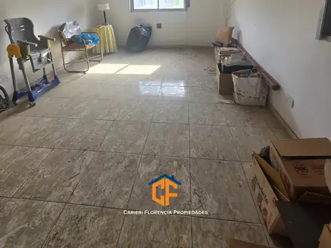 Local en Venta en Villa Lynch, USD 395.000