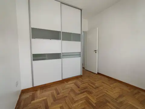 Departamento en Alquiler en Ramos Mejia Norte, $ 680.000