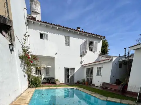 Casa en alquiler en zona residencial de Olivos