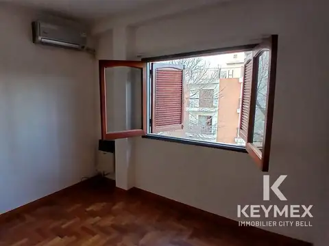 Departamento en Alquiler en Microcentro, $ 600.000