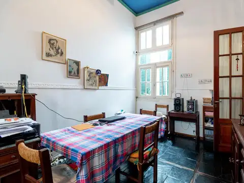 Depto Tipo Casa 4 ambientes con 2 baños