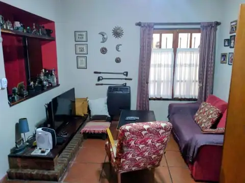 VENTA CASA TRIPLEX EN VILLA LUGANO