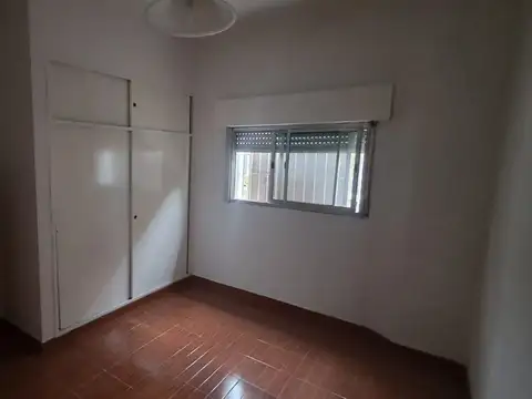 C. Juan B. Muñoz 3700