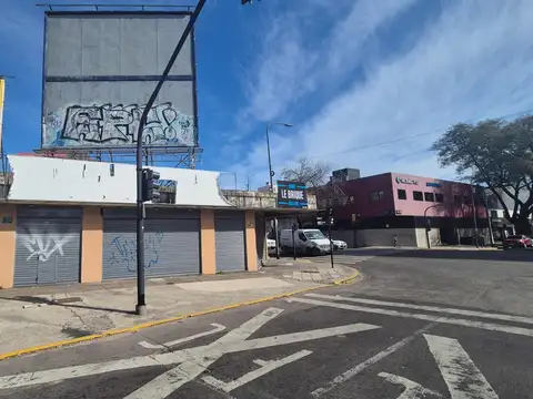 Unico Lote en Esquina - Le Brique Propiedades