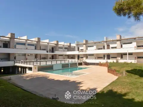 Unidad De 2 Ambientes En Planta Alta  Complejo Punta 30, Las Gaviotas