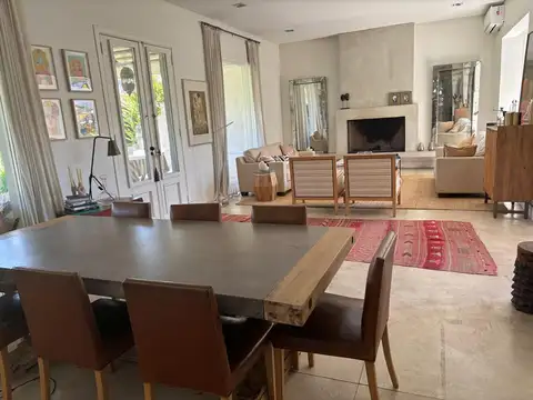 Casa en Alquiler Temporal en Laguna Del Sol, USD 5.500