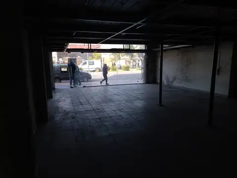 Local en Alquiler en Virreyes, $ 3.000.000