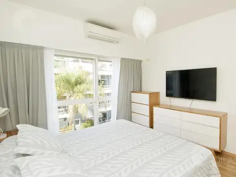 Aristóbulo del Valle al 2300