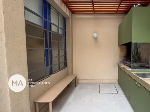 Depto Tipo Casa en Venta 12 años