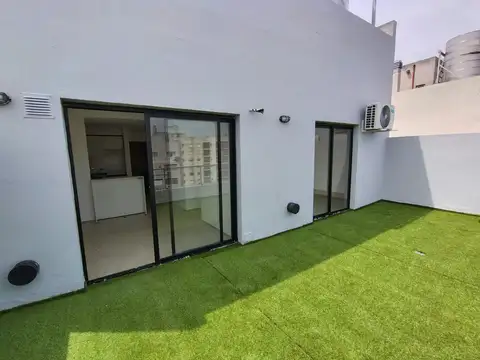 Alquiler con expensas, AySA y ABL Incluido. 2 ambientes con terraza propia
