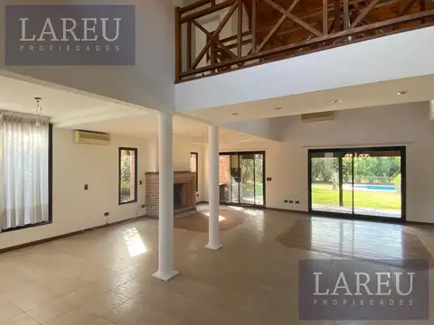 Casa 6 ambientes con 3 baños