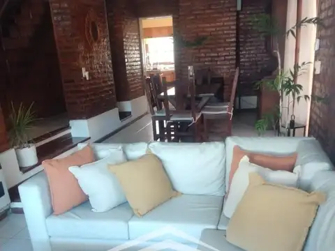 Casa en Venta en Country Club Banco Provincia, USD 245.000