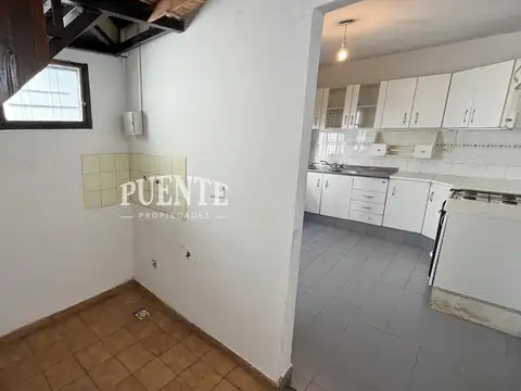 Depto Tipo Casa 4 ambientes con 1 baño