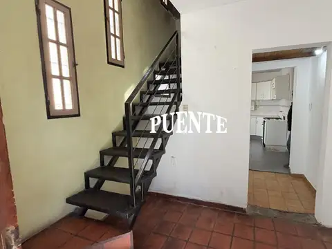 Depto Tipo Casa en Alquiler en Lomas de Zamora, $ 950.000
