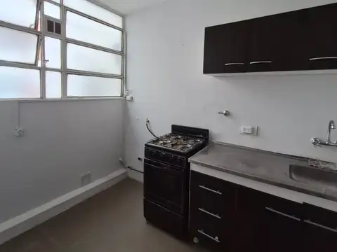 Departamento en Alquiler en Belgrano R, $ 850.000