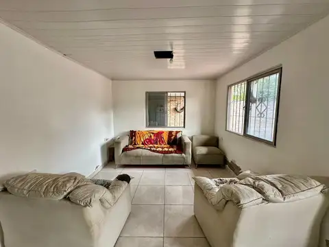 Casa en Venta en Carlos Spegazzini, USD 57.000