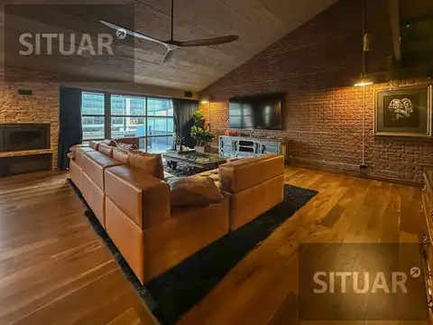 Departamento 2 ambientes con cochera y terraza refaccionado a nuevo