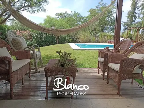 Casa 5 ambientes con 3 baños