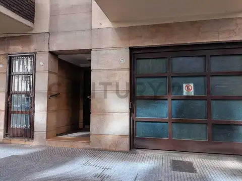 Av Córdoba 2700, Piso 0