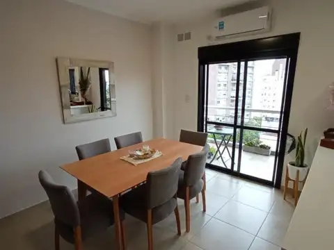 DEPARTAMENTO A LA VENTA - CÉNTRICO