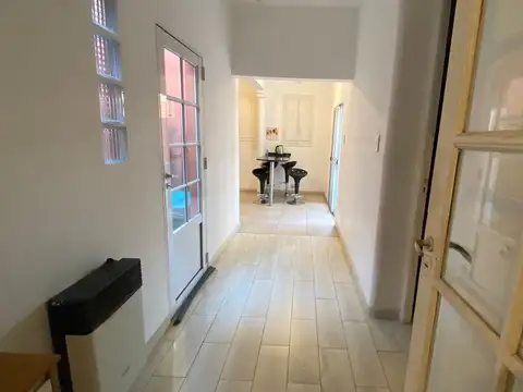 Depto Tipo Casa en Alquiler de 5 ambientes