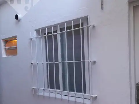 Depto Tipo Casa en Venta en Villa General Mitre, USD 41.000