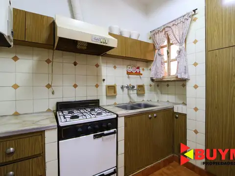 Depto Tipo Casa en Venta 75 años