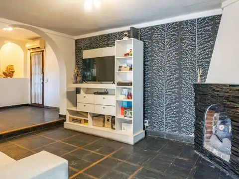 Depto Tipo Casa en Venta 17 años