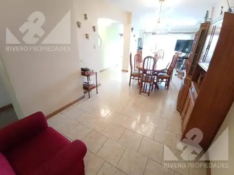 Av. Rivadavia 13800, Piso 2