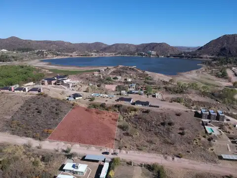 Venta Terreno en Potrero de Los Funes