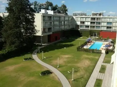 Departamento en Alquiler en Pilar, $ 500