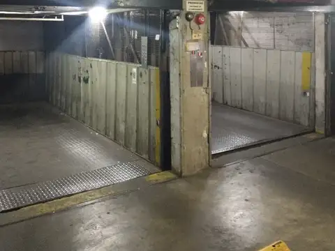 Cochera en Venta para coche grande