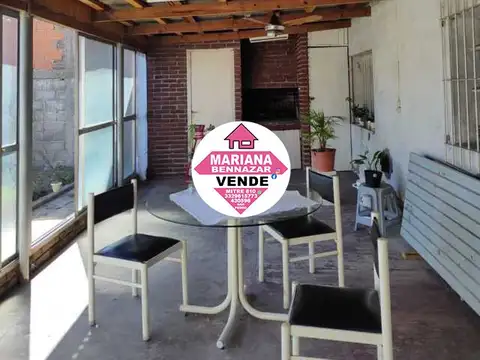 Casa 4 ambientes con 1 baño