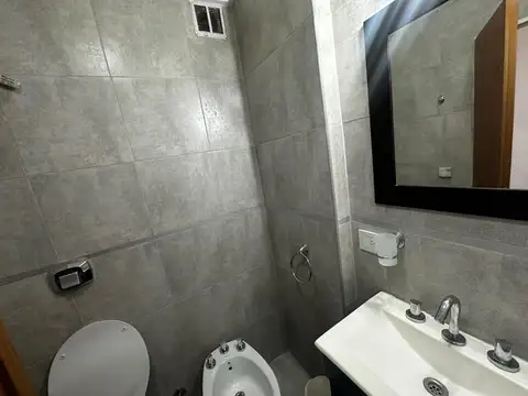 Departamento en Alquiler con 1 cocheras