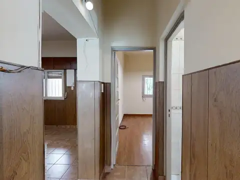 Casa 3 ambientes con 1 baño