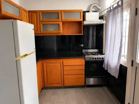 Depto Tipo Casa en Alquiler de Monoambiente