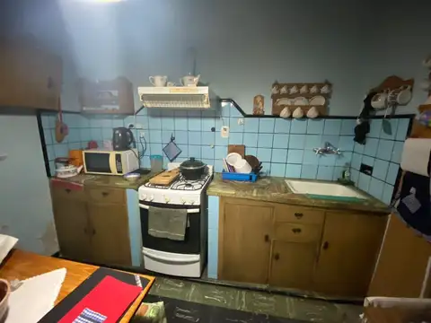 ntendente Ernesto Grant 300