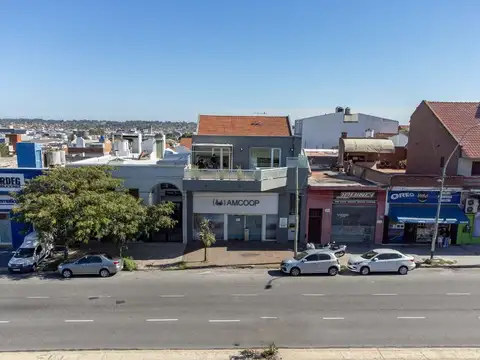 Local en Venta en San Carlos, USD 450.000