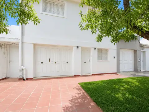 Dúplex PH en Villa Dora · 2 dorm. - cochera.