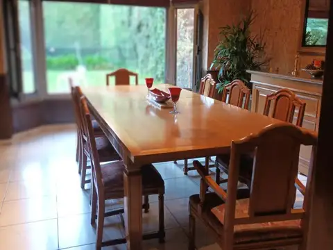 Casa 6 ambientes con 3 baños