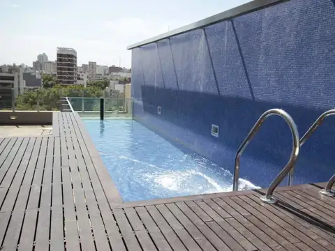 Godoy Cruz al 2400 entre  Charcas y Paraguay