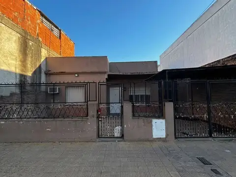 Casa - Alquiler - Argentina, La Matanza - SANTAMARIA, MARIANO AV. 2355