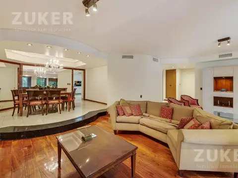 ALQUILER Espectacular Departamento en Palermo, Piso de 5 ambientes con Cochera y amenities.