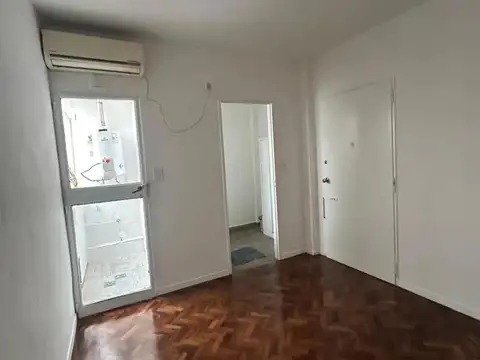PH en alquiler - 1 Dormitorio 1 Baño - Caballito