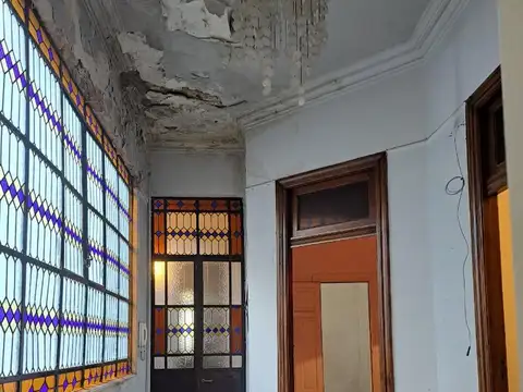 Depto Tipo Casa 6 ambientes con 1 baño